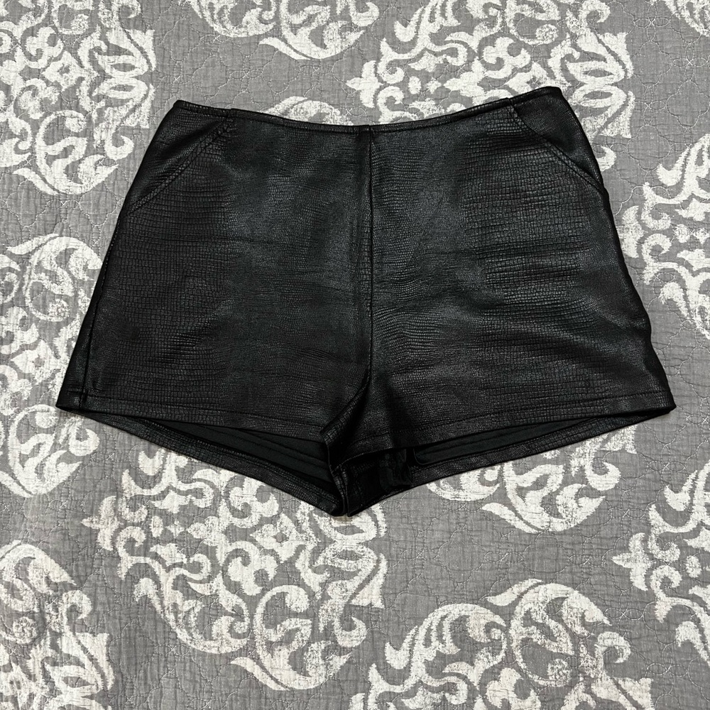 She + Sky shorts